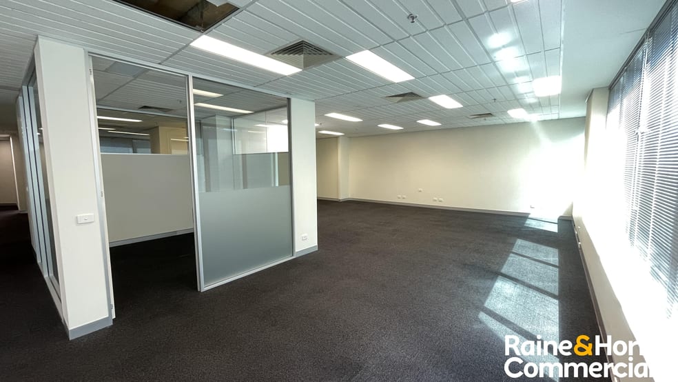 Click to view all images 34B/86-88 Northbourne Avenue Braddon ACT 2612 - Image 3