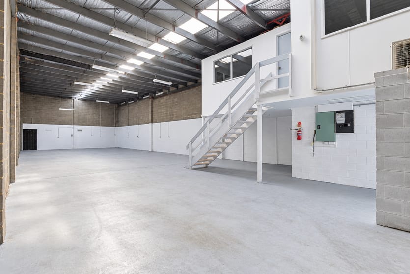 Click to view all images 1/2-4 Acheson Place Coburg North VIC 3058 - Image 2