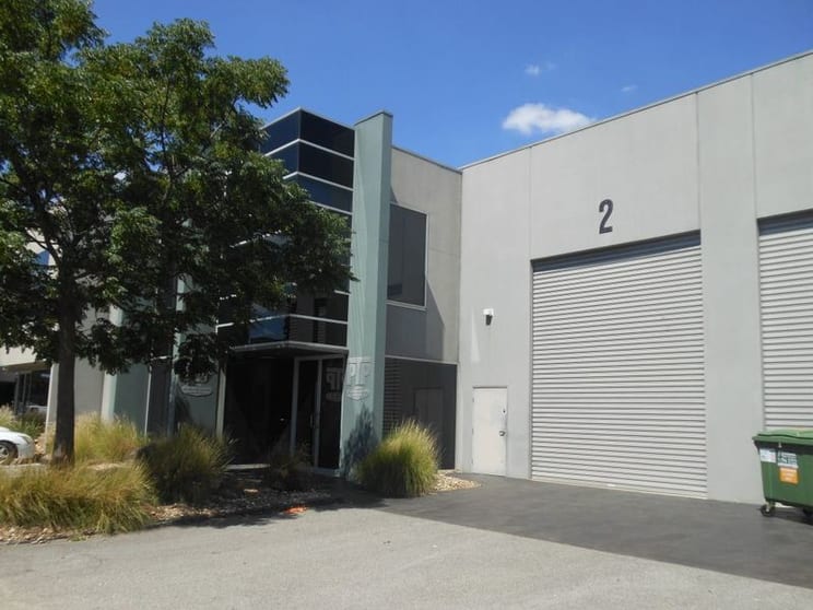 Click to view all images 2/2 Keysborough Close Keysborough VIC 3173 - Image 3