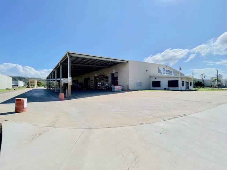 2/788 Ingham Road Mount Louisa QLD 4814 - Image 1