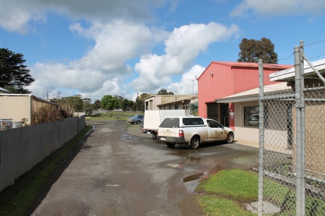 Click to view all images 38 Clark Street Colac VIC 3250 - Image 1