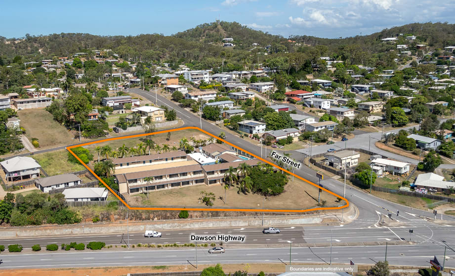 Click to view all images 30 Far Street West Gladstone QLD 4680 - Image 2