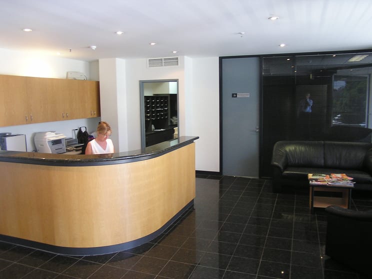 Click to view all images 37/18 Stirling Highway Nedlands WA 6009 - Image 2