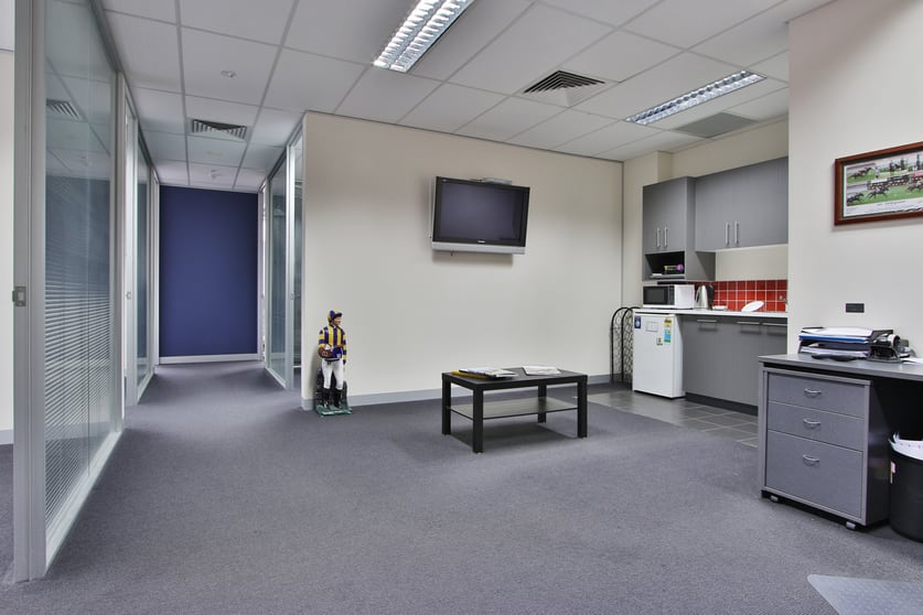 Click to view all images 8/1 Ricketts Road Mount Waverley VIC 3149 - Image 2
