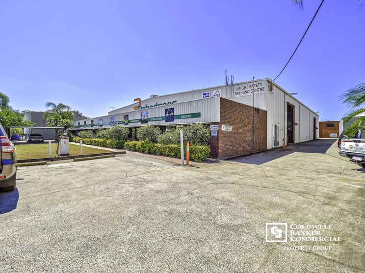 Click to view all images 4-6 Burchill Street Loganholme QLD 4129 - Image 2