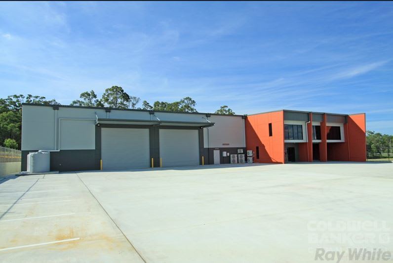 Click to view all images 85 Corymbia Place Parkinson QLD 4115 - Image 1