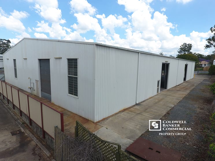Click to view all images 216 Douglas Street Oxley QLD 4075 - Image 3