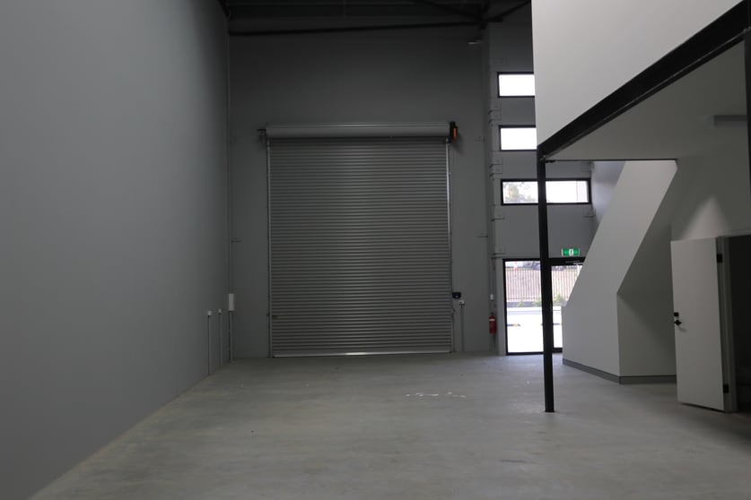 Click to view all images 4/48 Hutchinson Street Burleigh Heads QLD 4220 - Image 3