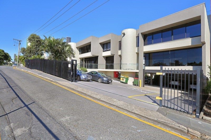 Click to view all images 3/414 Upper Roma Street Brisbane City QLD 4000 - Image 2