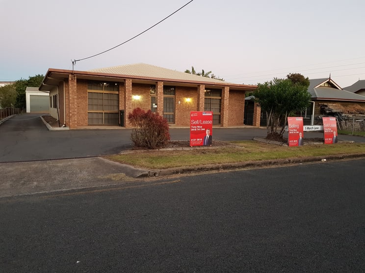 Click to view all images 5 March Lane Maryborough QLD 4650 - Image 2