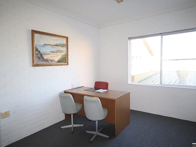 Click to view all images 7a-b/114 Wagonga Narooma NSW 2546 - Image 2