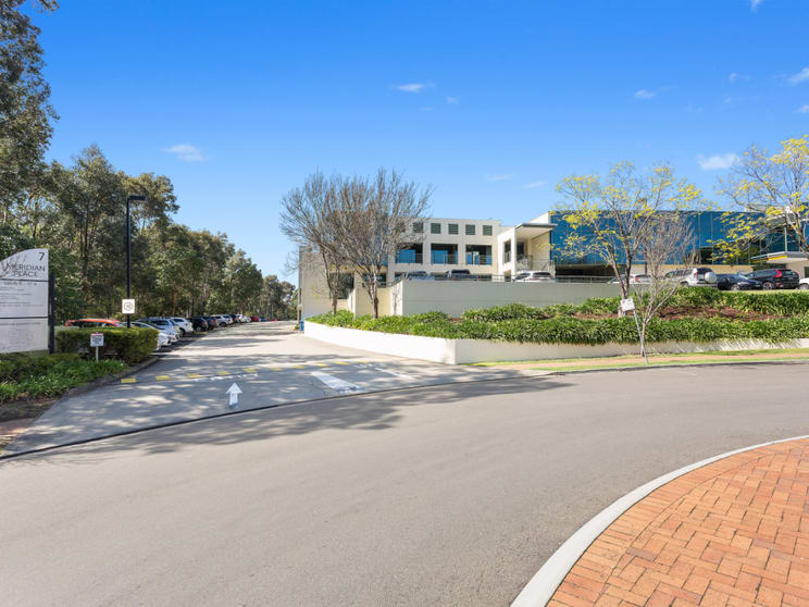 Click to view all images 5G/5-7 Meridian Place Bella Vista NSW 2153 - Image 1