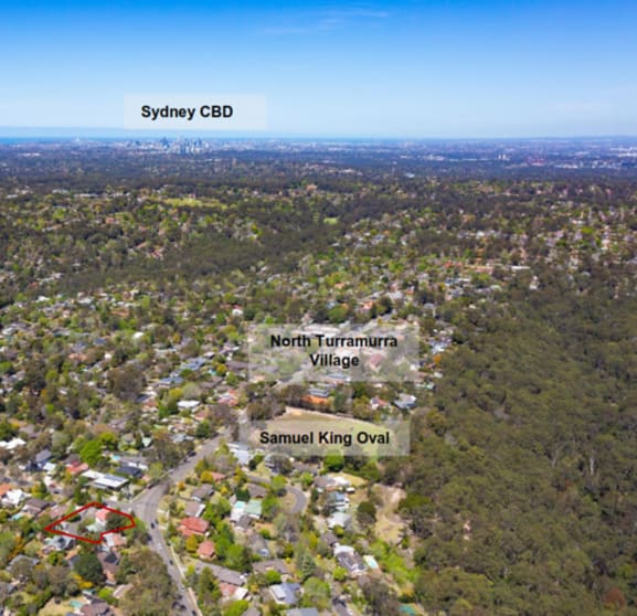 Click to view all images 313 Bobbin Head Road North Turramurra NSW 2074 - Image 3