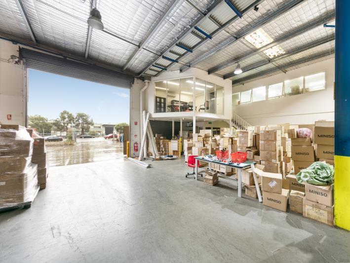 Click to view all images Prime Warehouse Investment/7 Gabrielle Court Bayswater North VIC 3153 - Image 3