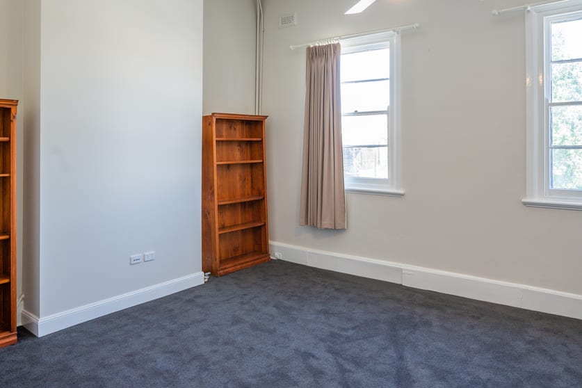 Click to view all images 99 Fitzmaurice Street Wagga Wagga NSW 2650 - Image 3