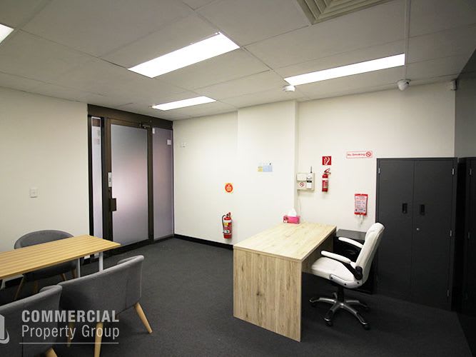 Click to view all images 3/21 Kitchener Parade Bankstown NSW 2200 - Image 1