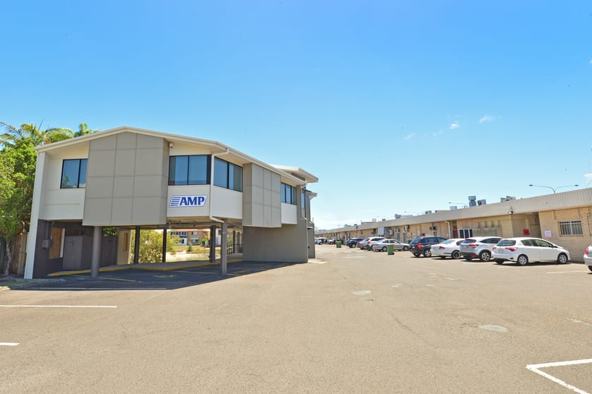 Click to view all images Suite 2/2 Akeringa Place Mooloolaba QLD 4557 - Image 2