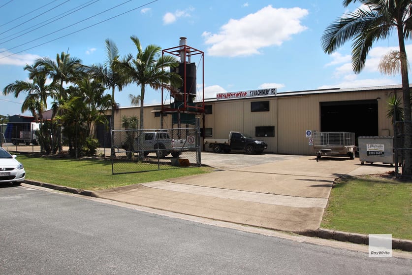 Click to view all images 13 Machinery Road Yandina QLD 4561 - Image 1