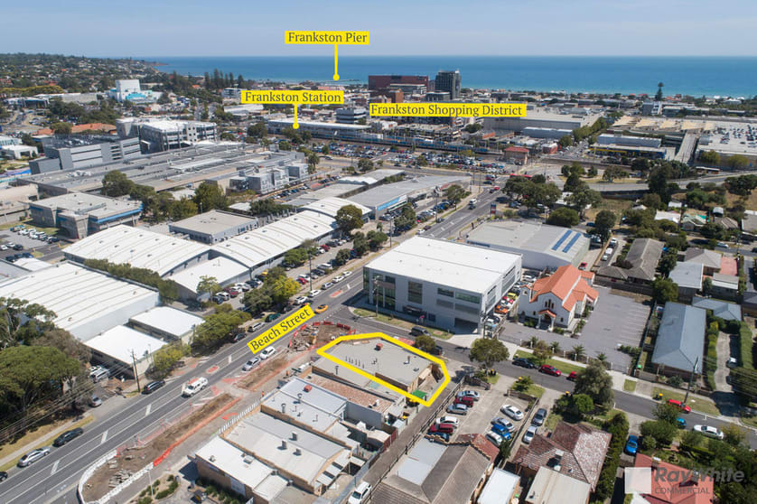 Click to view all images 53 Beach Street Frankston VIC 3199 - Image 2