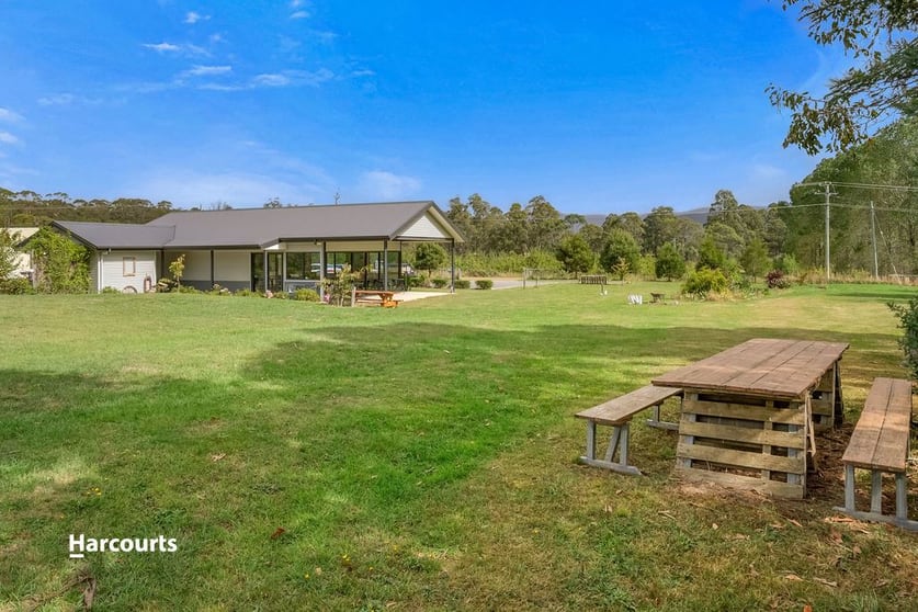 Click to view all images 111 Dip Road Mountain River TAS 7109 - Image 3