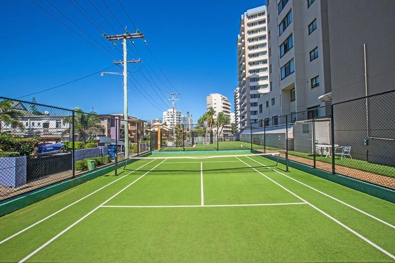 Click to view all images Coolangatta QLD 4225 - Image 3