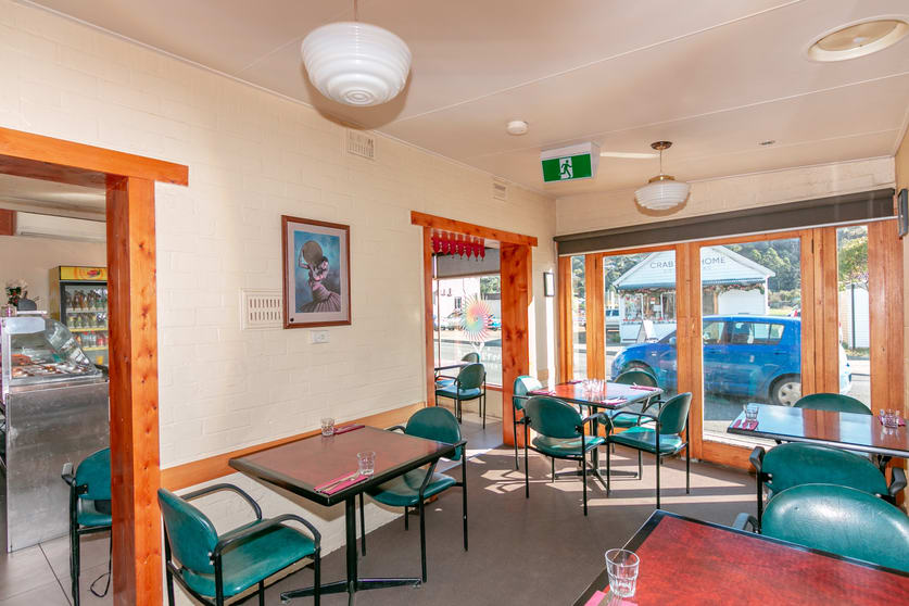Click to view all images 4 Wilmot Road Huonville TAS 7109 - Image 3