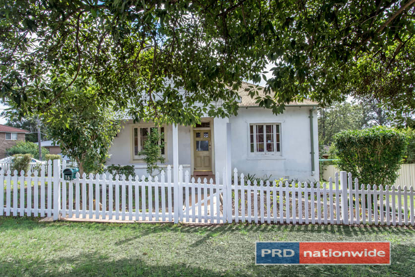 Click to view all images 16 Lemongrove Road Penrith NSW 2750 - Image 1