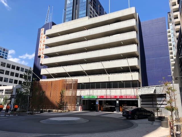 Click to view all images 373/11 Daly Street South Yarra VIC 3141 - Image 2