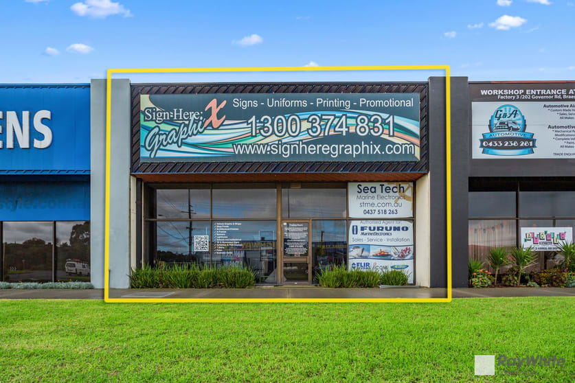 Click to view all images 2/202 Governor Road Braeside VIC 3195 - Image 3