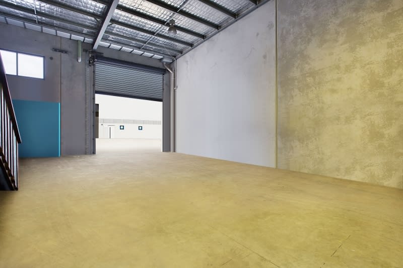 Click to view all images Unit 2/25 Ourimbah Road Tweed Heads NSW 2485 - Image 2