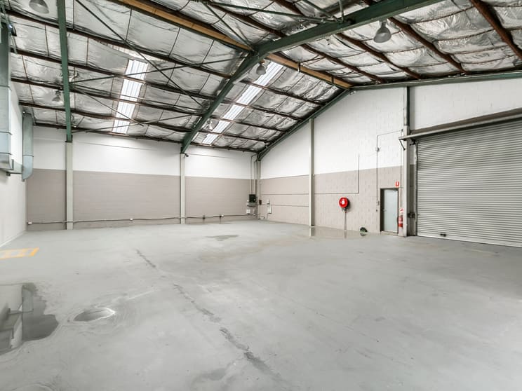 Click to view all images 3/3-5 Chilvers Road Thornleigh NSW 2120 - Image 2