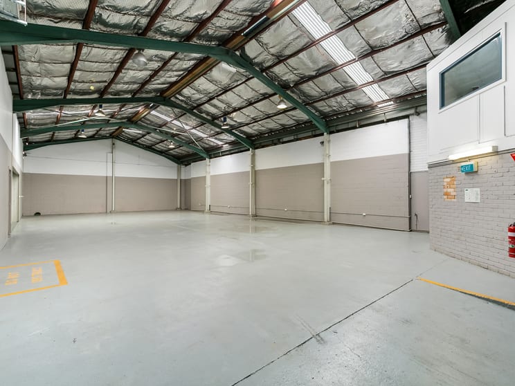 Click to view all images 3/3-5 Chilvers Road Thornleigh NSW 2120 - Image 3