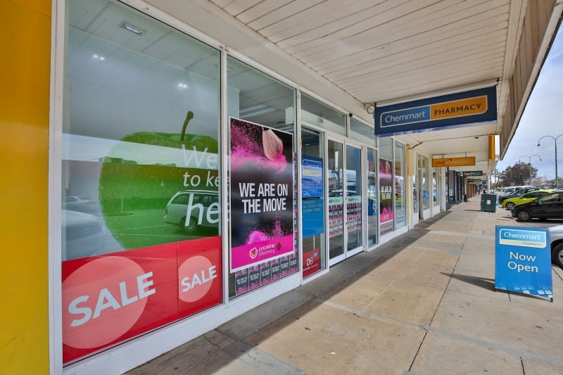 Click to view all images 54 Lime Avenue Mildura VIC 3500 - Image 2