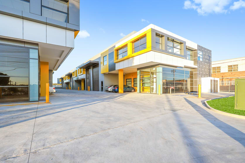 Click to view all images 1/72 Canterbury Road Bankstown NSW 2200 - Image 2