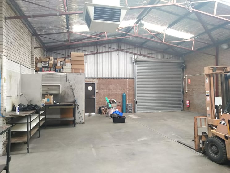 Click to view all images 1/12 Malcolm Road Maddington WA 6109 - Image 3