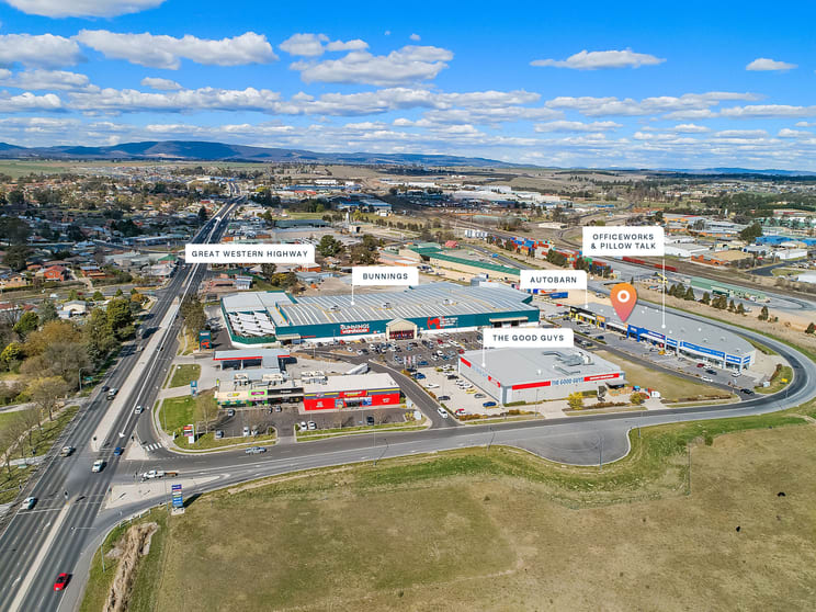 Click to view all images 14 Stockland Drive Kelso NSW 2795 - Image 2
