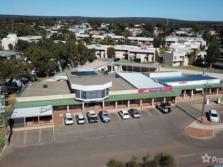Click to view all images 166 Grey Street Kalbarri WA 6536 - Image 1