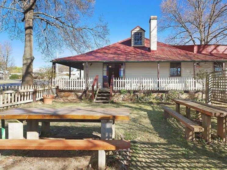 Click to view all images 202 Wallace Street Braidwood NSW 2622 - Image 2