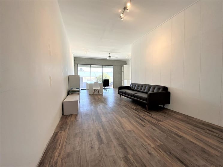 Click to view all images Unit 2/20 Spit Island Close Mayfield West NSW 2304 - Image 2