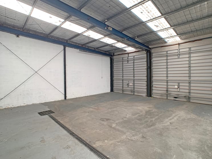 Click to view all images 849 Howitt Street Wendouree VIC 3355 - Image 3