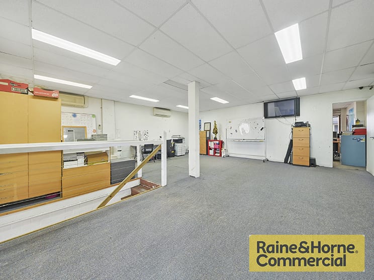 Click to view all images 406 Milton Road Auchenflower QLD 4066 - Image 3