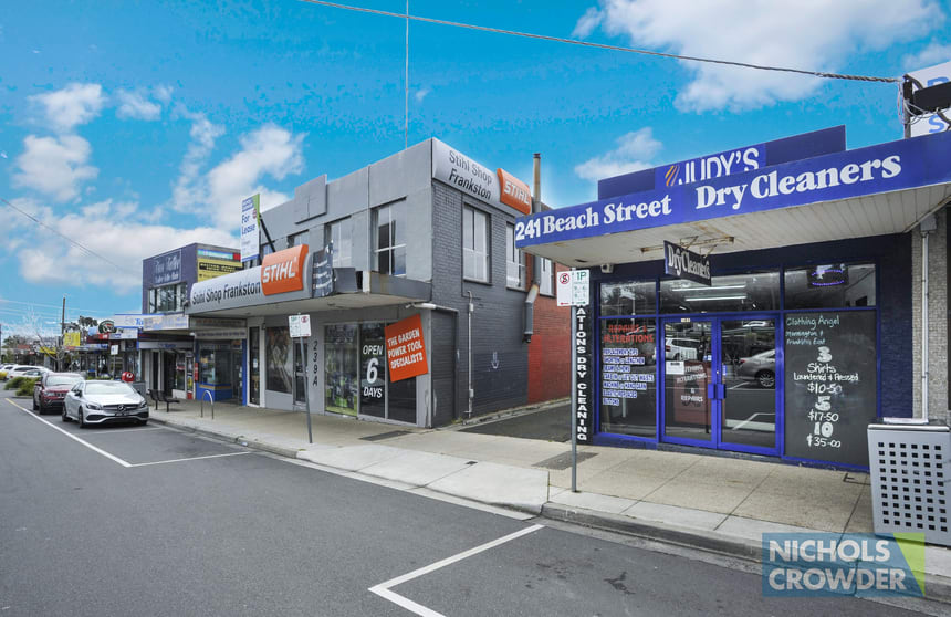 Click to view all images 241 Beach Street Frankston VIC 3199 - Image 3