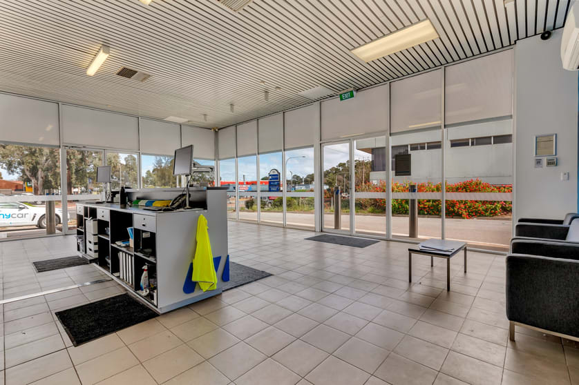 Click to view all images 57 Commercial Road Salisbury SA 5108 - Image 2