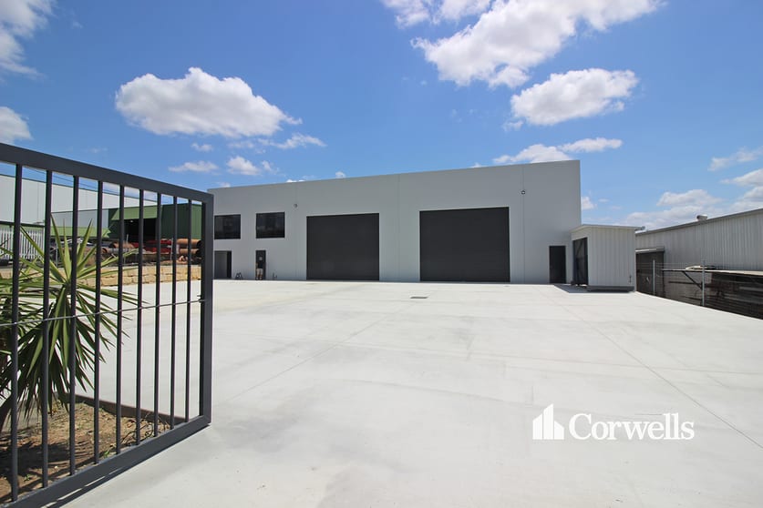 7 Pease Court Bethania QLD 4205 - Image 1