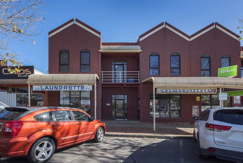 Click to view all images 33B-33C Bell Street Yarra Glen VIC 3775 - Image 1