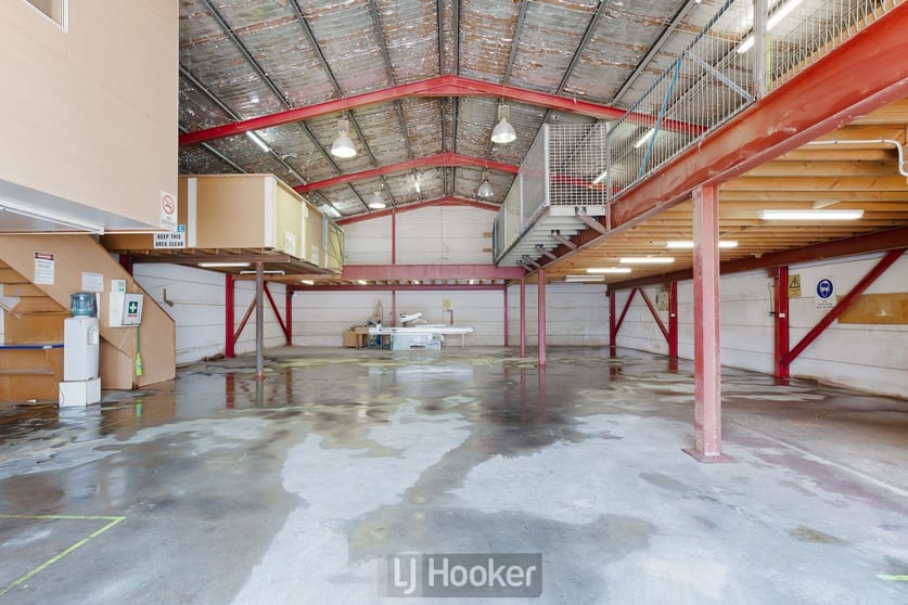 Click to view all images 4 Burleigh Street Toronto NSW 2283 - Image 2