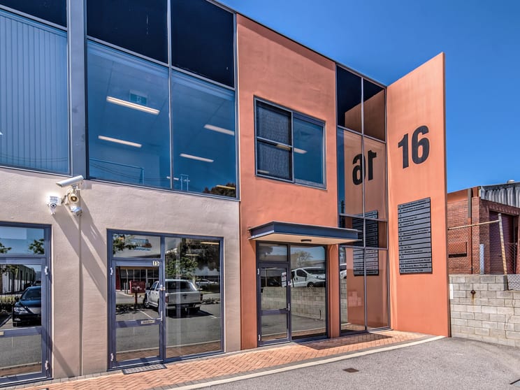 Click to view all images 15A/16 Yampi Way Willetton WA 6155 - Image 1