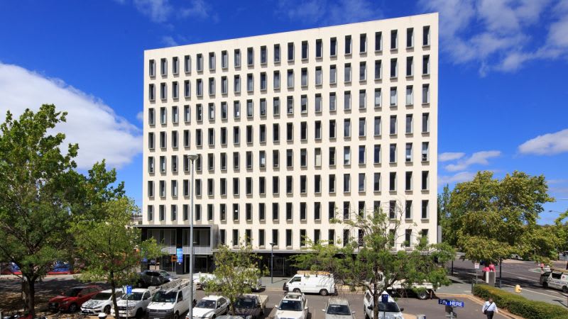 Click to view all images 10 Hobart Place Canberra Airport ACT 2609 - Image 1