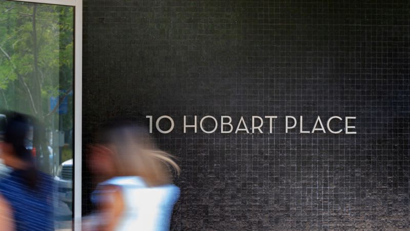 Click to view all images 10 Hobart Place Canberra Airport ACT 2609 - Image 2