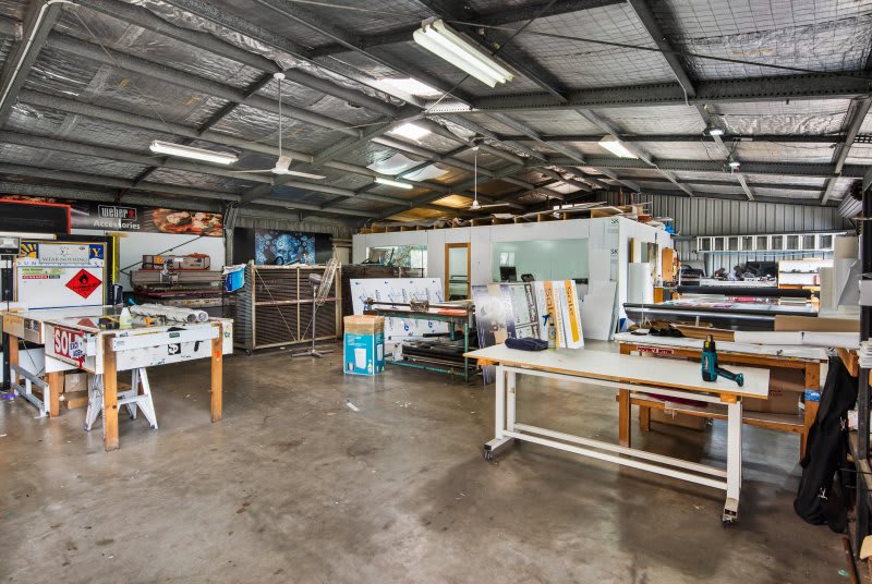 Click to view all images 6 Leo Alley Road Noosaville QLD 4566 - Image 3